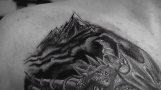 Dragon Cover Up Tattoo On The Chest
Перекрытие партака на груди