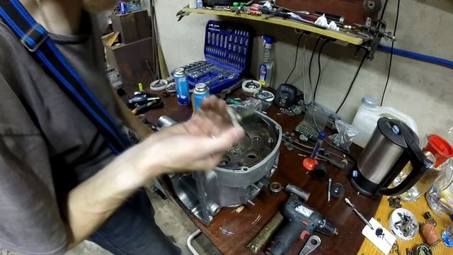 Новый мотоцикл (Часть 4) Новая надежда, сборка мотора смотреть онлайн