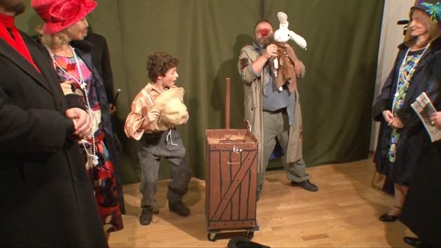 2011, "Кролик Эдвард": состав "Б" смотреть онлайн