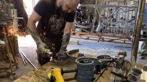 Ковка и сборка ограждения /художественная ковка/эскизы/ковка