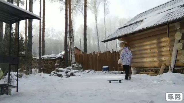 Любимая конюшня и тренировка на Авроре смотреть онлайн