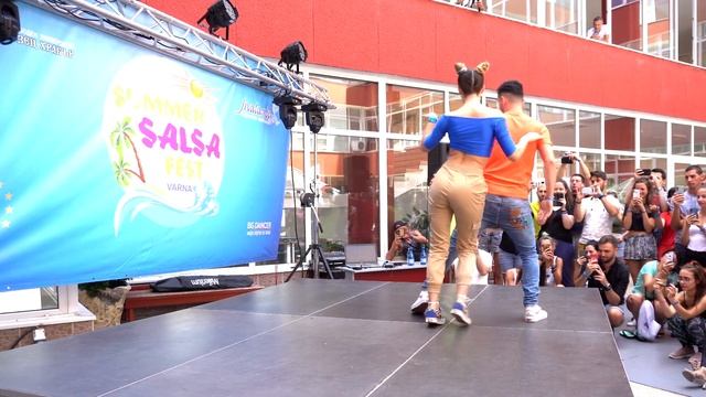 Stefan & Oana - #kizomba - Urban Kiz | Niteke - Maua Sama | Stefan & Oana - Summer Salsa Fest 2020 смотреть онлайн
