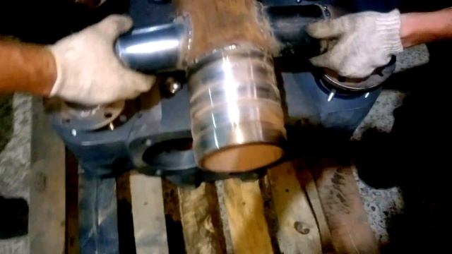 Установка коллектора на гидравлический блок бурового насоса НБ-32 (НБ-50) смотреть онлайн