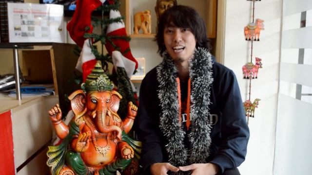 Новогоднее поздравление от ILSC-Нью-Дели! смотреть онлайн