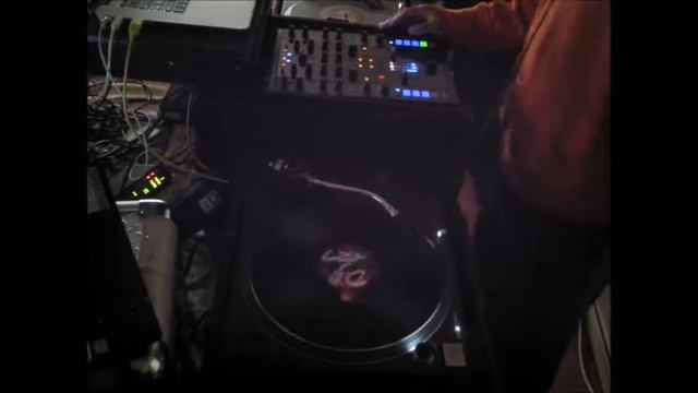 DJ ART - HAPPY (DJ ART AON MIX) смотреть онлайн