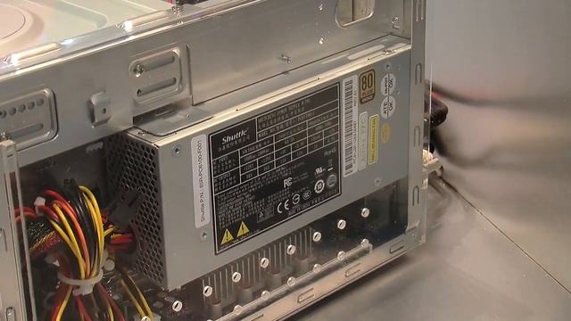 Shuttle SH67H3 - Cebit 2011 смотреть онлайн