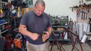 Самый лёгкий способ снять патрон с дрели или шуруповерта.