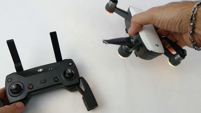 DJI SPARK | Controller Beginners Guide | Secret OTG HACK | How To Bind смотреть онлайн