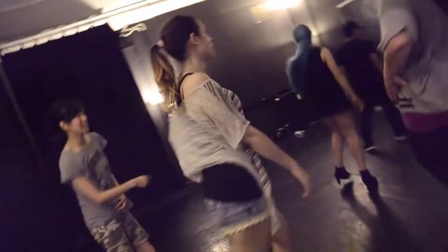 K-POP DANCE CLASSES ITALIA - HYUNJOO KANG WORKSHOP 25-26 JUNE 2015 - EXID смотреть онлайн