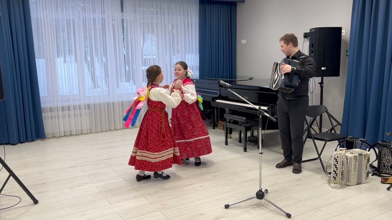 «Подружка моя», припевки смотреть онлайн