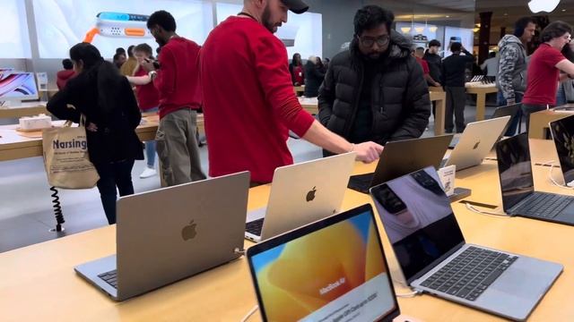 ??இந்தியாவிலும் வந்துவிட்டது Apple Store|USAவில் MacBook iphone Lowest price|Store Tour|USATamilvlo смотреть онлайн