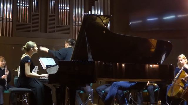 А. Моцарт, Концерт 8 (1часть) смотреть онлайн