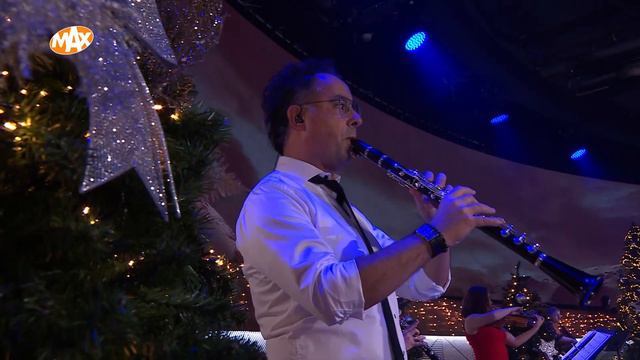 Karsu Dönmez - Hijo de la luna | MAX Kerstconcert смотреть онлайн