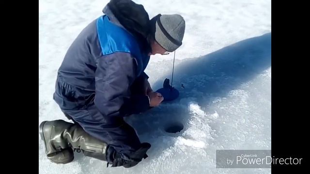 Щука на жерлицы . Рыбалка со льда на живца весной . Ahnejärv . смотреть онлайн