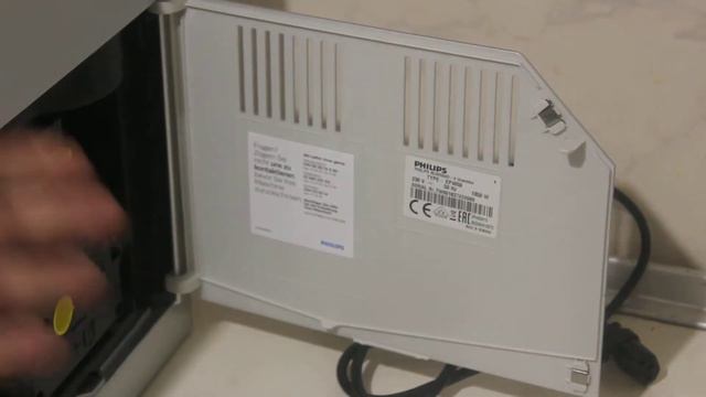 Кофемашина Philips 4050/10 распаковка и подключение (часть 2) смотреть онлайн