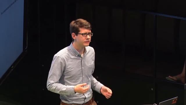 Serverless Workflows in AWS: A Journey from SWF to Step Functions - Forrest Brazeal смотреть онлайн