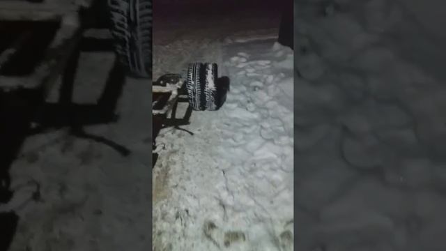Два ската на трицикл зимой смотреть онлайн