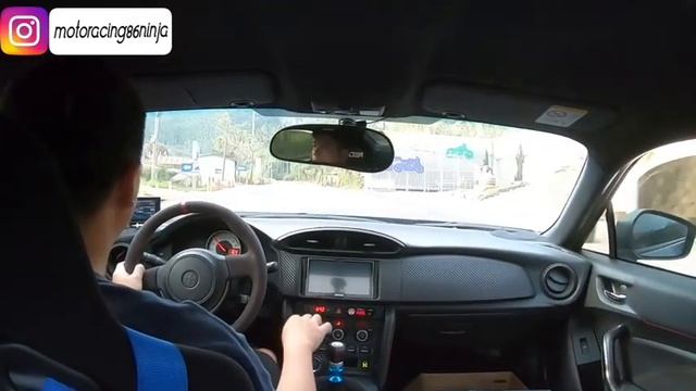 Pivot 3 Drive BLP簡單功能介紹與上路實測 (使用車輛: Toyota 86) смотреть онлайн