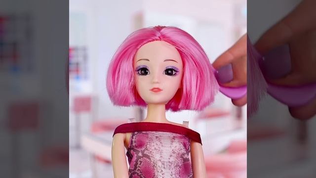 28 ПОТРЯСАЮЩИХ МИНИАТЮРНЫХ ПОДЕЛОК И ЛАЙФХАКОВ смотреть онлайн