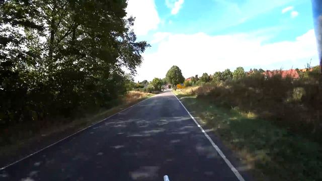 Riding Solo in Weserbergland смотреть онлайн