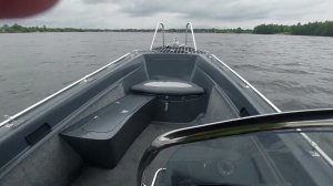 Fortis Катана 575 : установка якорной лебедки, не лишаясь комфортной  носовой площадки.