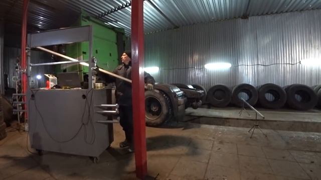 Ремонт Мерседес Actros SFTP или Анатолий 80 LvL смотреть онлайн