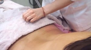 Вакуумный массаж тела на аппарате Старвак