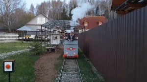 Паровоз на даче Садовая узкоколейка Майские праздники