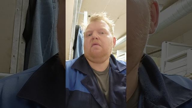 Молодой человек ?