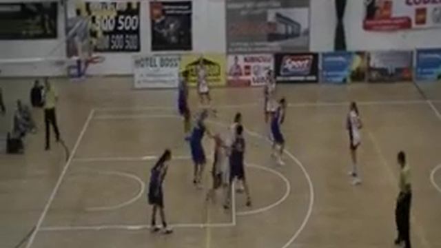 Widzew Łódź - Lotos Gdynia 73:65 смотреть онлайн