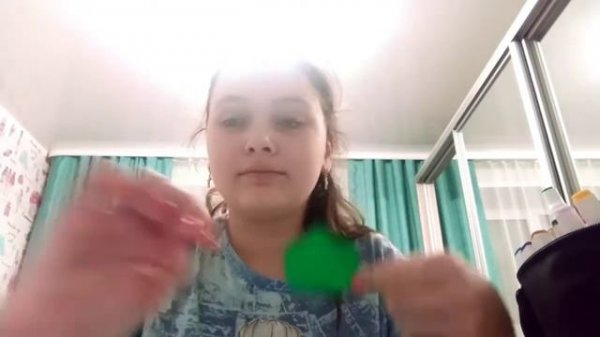 украшают комнату как в pinterest// лианы своими руками из бумаги