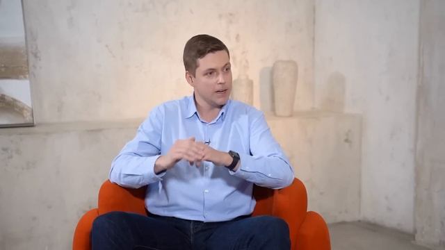 Олег Комолов и Маяковский смотреть онлайн