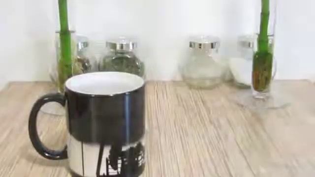 Магическая кружка от NEFTart - "Станки-качалки" смотреть онлайн