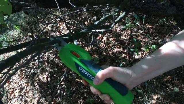 Ручной аккумуляторный секатор смотреть онлайн