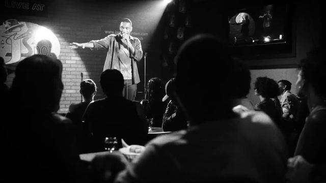 ХУДШИЕ комедийные сериалы, вышедшие в 2017 смотреть онлайн