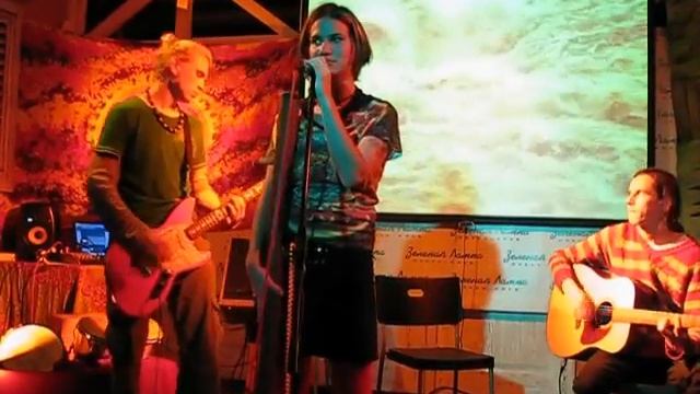 atlantida project - Не распадаться на атомы (Live) смотреть онлайн