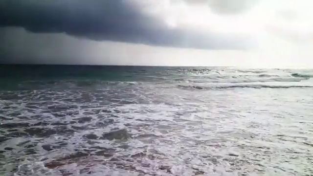 Шри-Ланка пляж Хиккадува. Sri Lanka Hikkaduwa beach смотреть онлайн