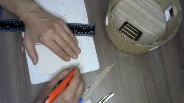 DIY.Стрим. Поделки из картона своими руками. Домик для ХОМЯКА. смотреть онлайн