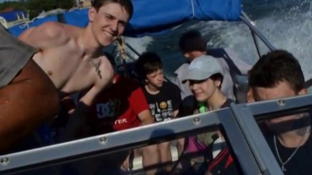 Ролик на свадьбу в подарок от родных (слайд-шоу на заказ) смотреть онлайн