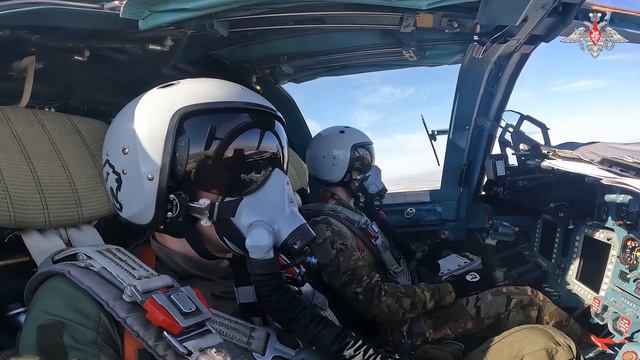 Экипаж Су-34 ударил по противнику в курском приграничье смотреть онлайн