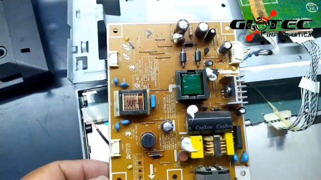 REPARO MONITOR SANSUMG 15 POLEGADAS LIGA O LED MAS NÃO DA IMAGEM. смотреть онлайн