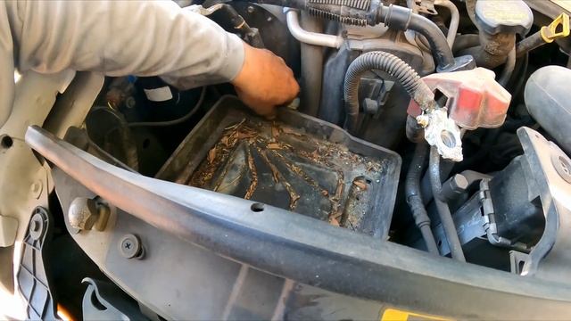 2009 Ford Van E150 Blower Motor Resistor Replacement EASY смотреть онлайн