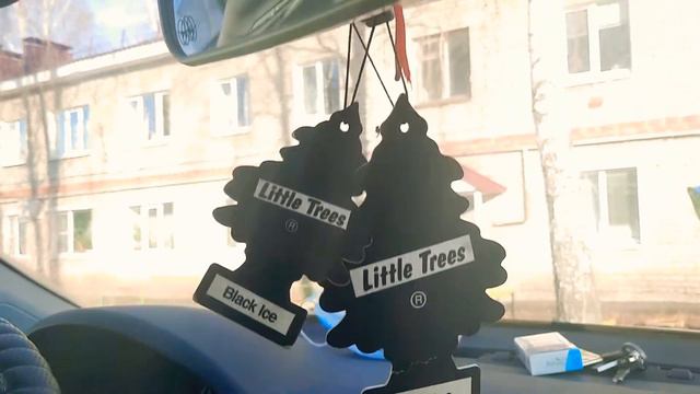 Little Trees Black Ice Чёрный Лёд. Мини обзор. BIG ЁЛОЧКА ароматизатор в авто смотреть онлайн