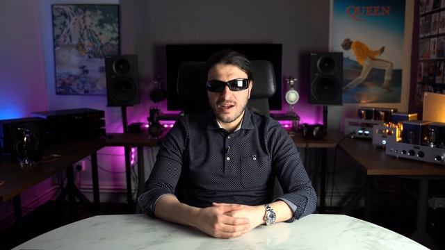 Sennheiser HD800S. altogether, a different kind of review. смотреть онлайн