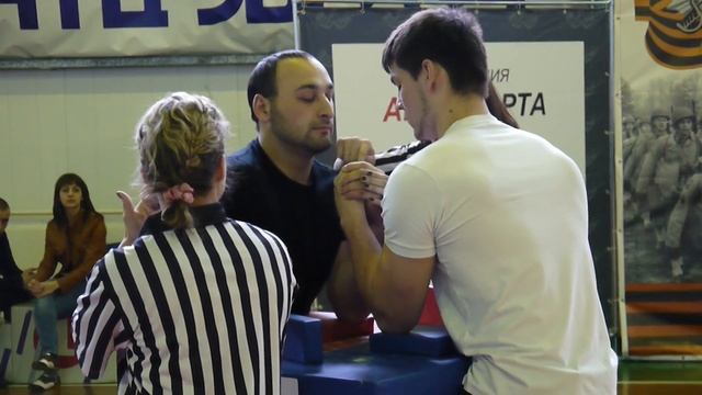 Чемпионат г.Сургута по армспорту2012. +80 смотреть онлайн