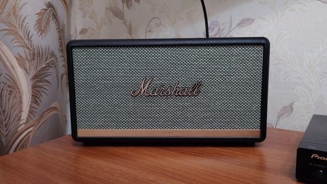 Слушаем ,Midnight Blues на Marshall Stanmore 2 смотреть онлайн