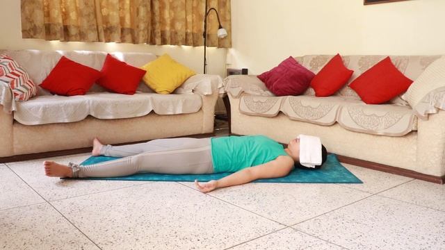 15 Mins Yoga Nidra | Guided Meditation for Deep Physical & Mental Relaxation | Yogic Sleep смотреть онлайн