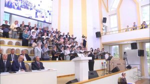 Отец наш небесный, сидящий на престоле / Песня