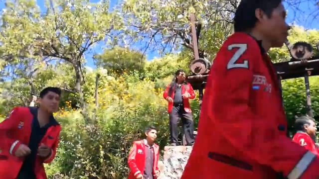 Grupo zero 39 dueña de mi (Video Oficial) смотреть онлайн