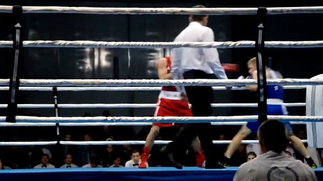 (RED)Денис Беринчик - (BLUE)Шепелюк Юрий (64 кг) смотреть онлайн